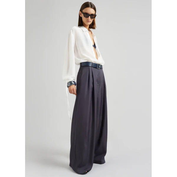 The Frankie Shop Marfa Pleated Silk Trousers – Storm Grey, view 2