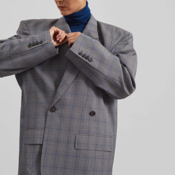 The Frankie Shop Marnay Padded Blazer - Grey Plaid - Oversized Minimalist Jackets in Multicolour - Shop at Coveti