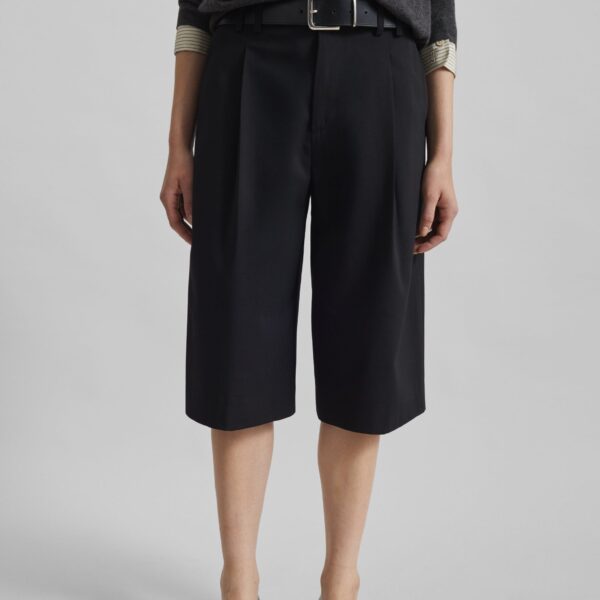 The Frankie Shop Meldert Bermuda Shorts - Black - Oversized Minimalist Shorts in Black - Shop at Coveti