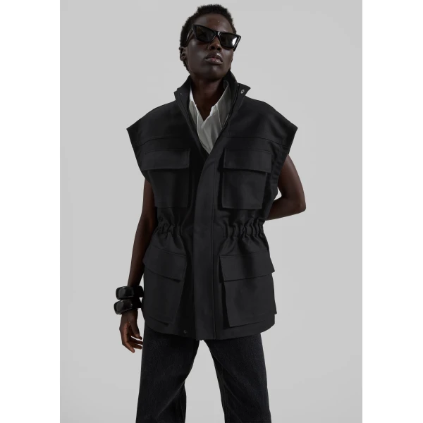 The Frankie Shop Melton Detachable Sleeve Cargo Jacket – Black, view 2