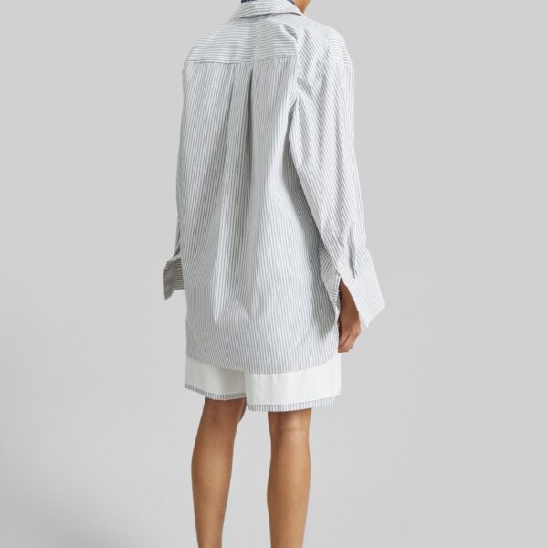 The Frankie Shop Menton Oversized Shirt - White/Blue Stripe - Oversized Minimalist Tops in Multicolour - Shop at Coveti
