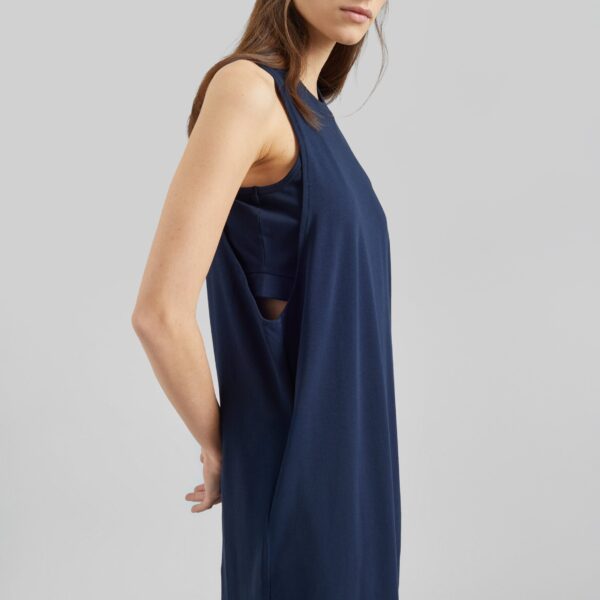 The Frankie Shop Milla Jersey Dress - Dark Navy - Oversized Minimalist Dresses in Blue - Shop at Coveti