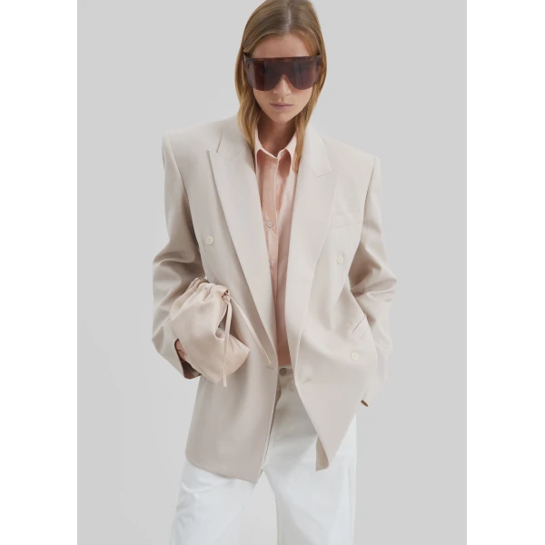 The Frankie Shop Monterey Structured Blazer – Faded Pink, view 5