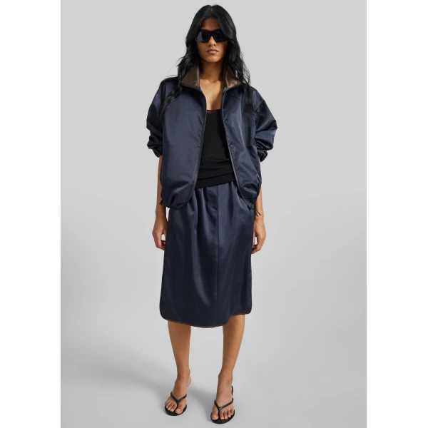 The Frankie Shop Munich Contrast Collar Zip-Up Jacket – Navy, view 4