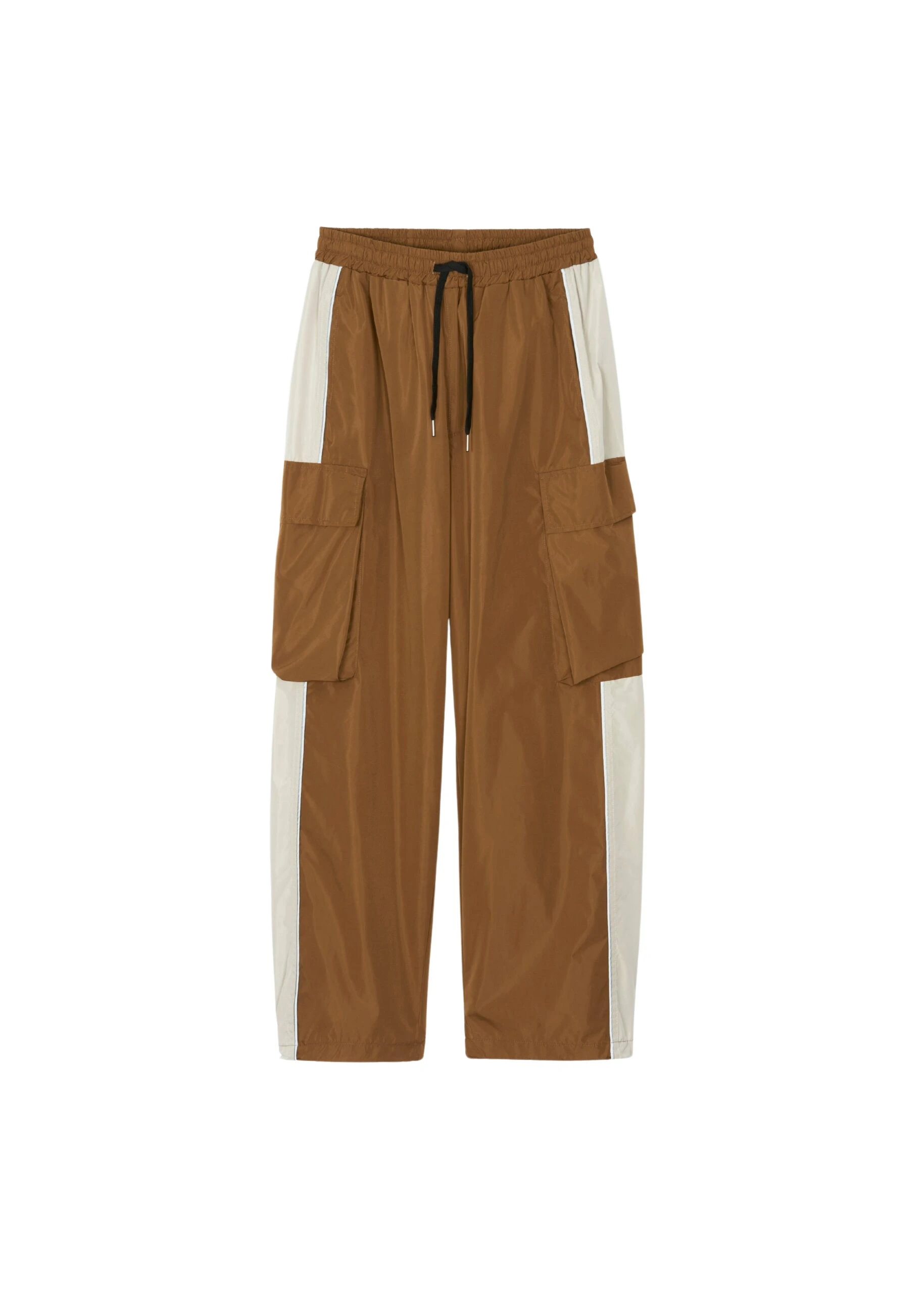 The-Frankie-Shop-Navan-Cargo-Pants-Brown-coveti-scaled76633_nobg The Frankie Shop Navan Cargo Pants - Brown - Oversized Minimalist Pants in Beige - Shop at Coveti