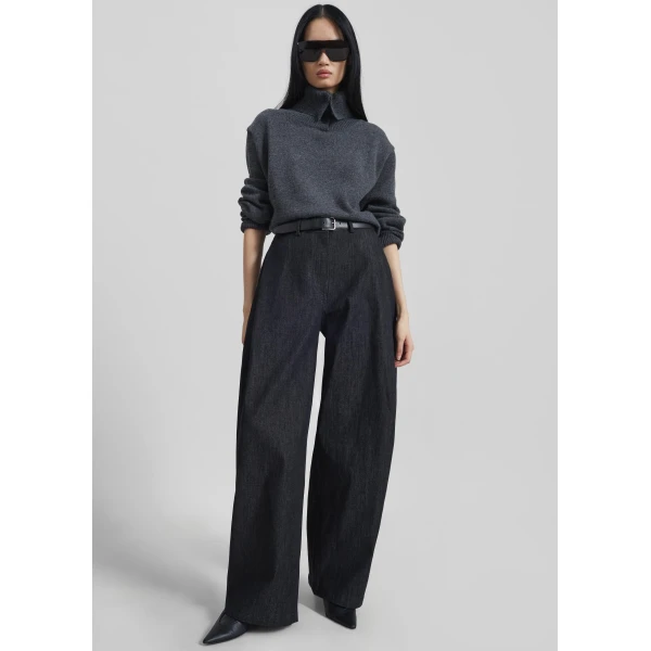The Frankie Shop Nesna Barrel Leg Jeans – Black, view 3