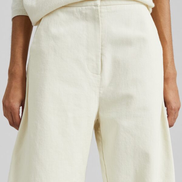 The Frankie Shop Noyon Barrel Leg Pants - Cream - Oversized Minimalist Pants in Ivory - Shop at Coveti