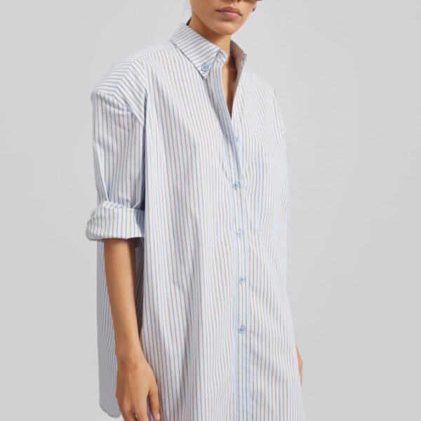 The Frankie Shop Oana Cotton Padded Shirt - Light Blue/Brown Stripe - Oversized Minimalist Tops in Multicolour - Shop at Coveti