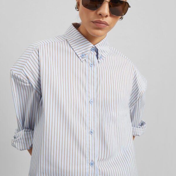 The Frankie Shop Oana Cotton Padded Shirt - Light Blue/Brown Stripe - Oversized Minimalist Tops in Multicolour - Shop at Coveti