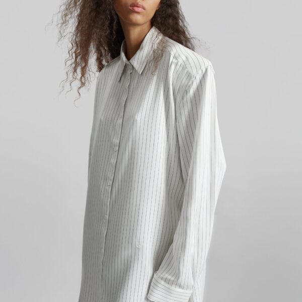 The Frankie Shop Oana Fluid Button-Up Shirt - White/Black Stripe - Oversized Minimalist Tops in Multicolour - Shop at Coveti