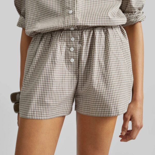 The Frankie Shop Odemira Mini Boxer Shorts - Beige Plaid - Oversized Minimalist Shorts in Multicolour - Shop at Coveti