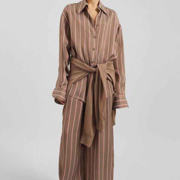 The Frankie Shop Peri Fluid Shirt - Brown Multi Stripe - Oversized Minimalist Tops in Multicolour - Shop at Coveti