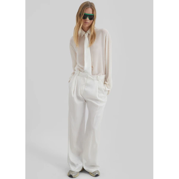 The Frankie Shop Peri Georgette Shirt – Ivory, view 2