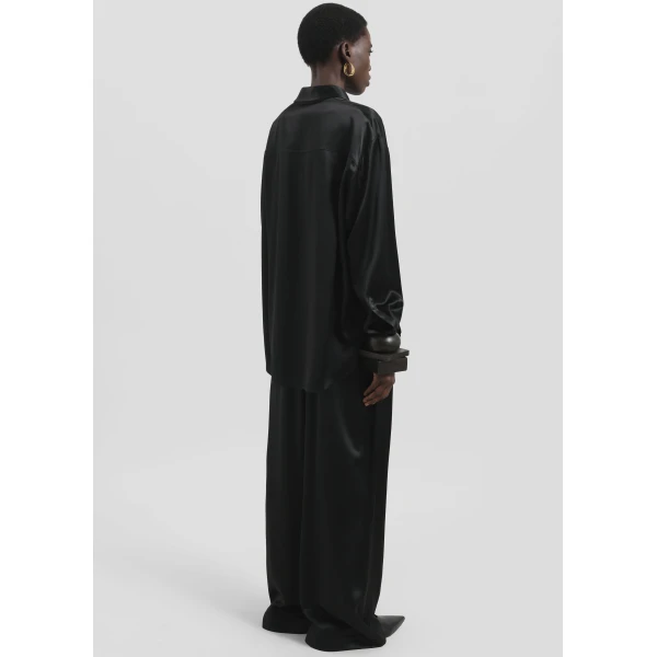 The Frankie Shop Peri Satin Shirt – Black, view 6