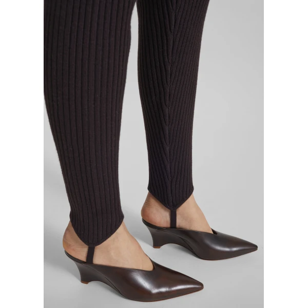 The Frankie Shop Piuma Knit Stirrup Leggings – Brown, view 3