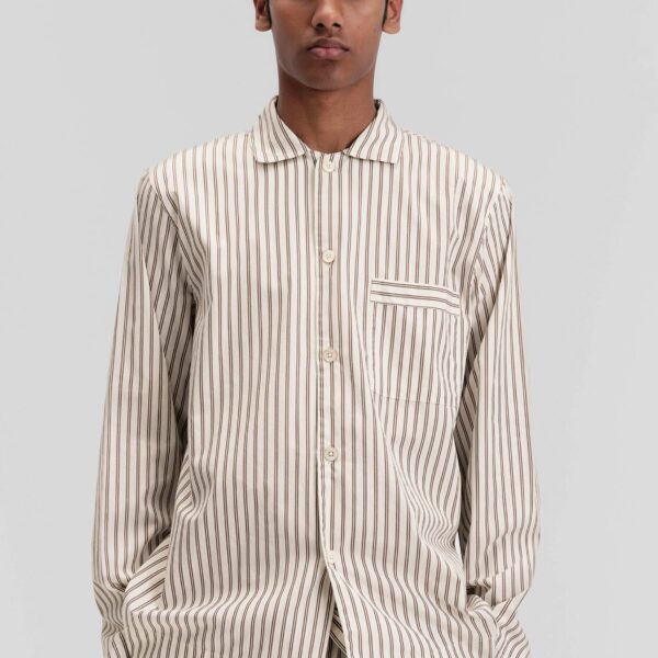 The Frankie Shop Poplin Pyjama Shirt - Hopper Stripes - Oversized Minimalist Loungewear in Multicolour - Shop at Coveti