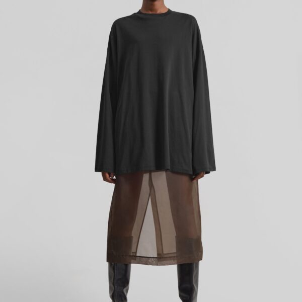 The Frankie Shop Rio Oversized Sleeve Tee - Black - Oversized Minimalist Tops in Black - Shop at Coveti