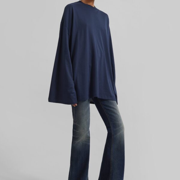The Frankie Shop Rio Oversized Sleeve Tee - Dark Navy - Oversized Minimalist Tops in Blue - Shop at Coveti