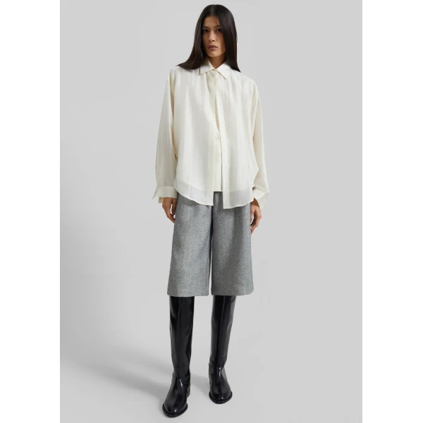 The Frankie Shop Roanne Fluid Double Shirt – Cream, view 5