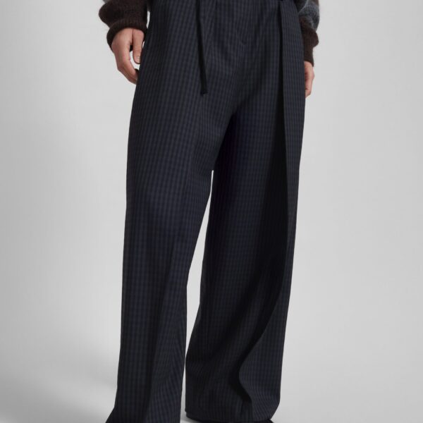 The Frankie Shop Sirsa Double Belt Loop Trousers - Black Plaid - Oversized Minimalist Pants in Multicolour - Shop at Coveti