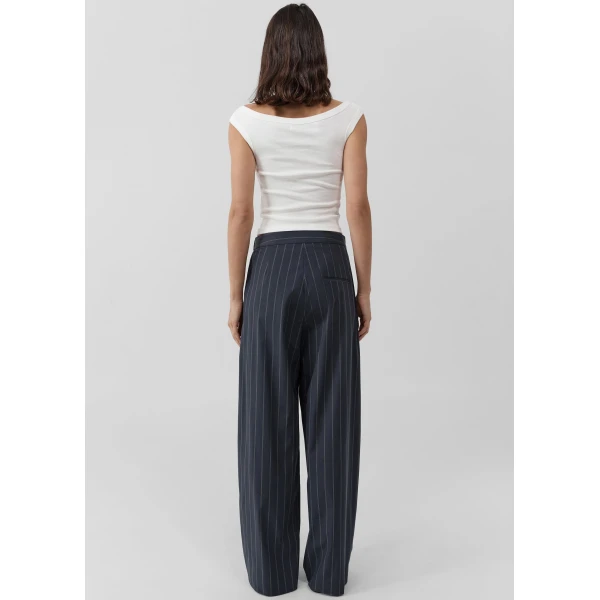 The Frankie Shop Stripe Relaxed Pleat Pants - Ink Stripe - Oversized Minimalist Pants in Multicolour - Shop at Coveti