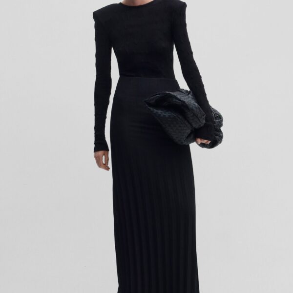The Frankie Shop Top #11 - Black - Oversized Minimalist Tops in Black - Shop at Coveti
