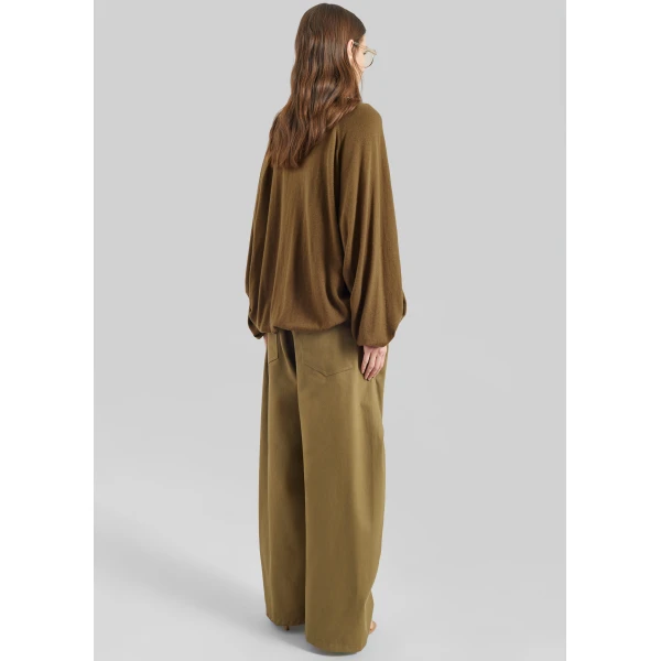 The Frankie Shop Tulsa Curved Pants – Dark Olive, view 6