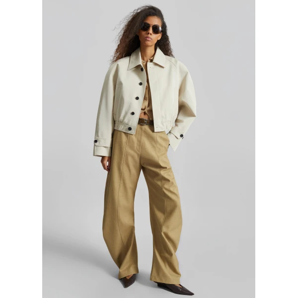 The Frankie Shop Turenne Curved Jacket – Beige, view 5