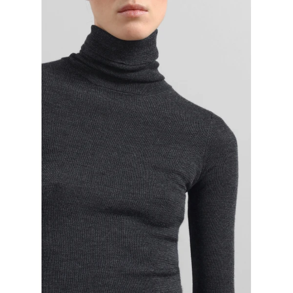The Frankie Shop Utica Thin Turtleneck Sweater – Dark Grey Melange, view 5