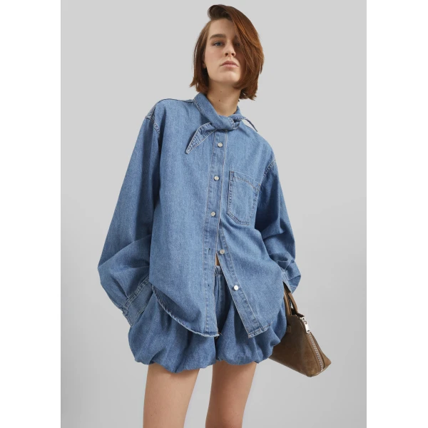 The Frankie Shop Varzy Denim Bubble-Hem Shorts – Medium Wash, view 4