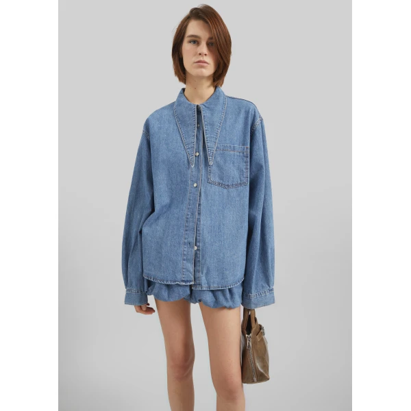 The Frankie Shop Varzy Denim Shirt – Medium Wash, view 5