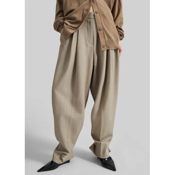 The Frankie Shop Venlo Pleated Trousers – Beige, view 6
