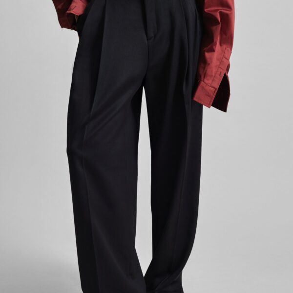 The Frankie Shop Vester Pleated Trousers - Black - Oversized Minimalist Pants in Black - Shop at Coveti