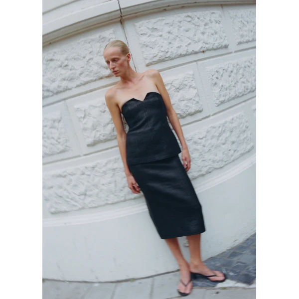 The Frankie Shop Woven Leather Strapless Bodice – Black Top, view 5