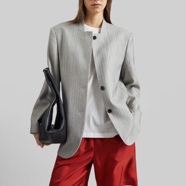 The Frankie Shop Zinia Lds Silk Twill Bermuda - Red - Oversized Minimalist Shorts in Red - Shop at Coveti
