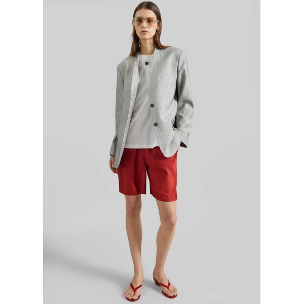 The Frankie Shop Zinia Lds Silk Twill Bermuda – Red Shorts, view 5