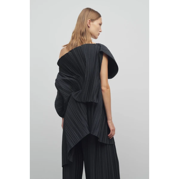 The Row Akiko Top, view 5