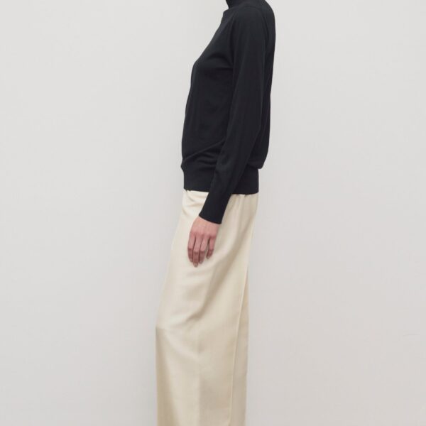 The Row Beta Pant - Pants - Luxury Ready-to-Wear at Coveti