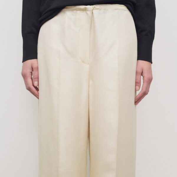 The Row Beta Pant - Pants - Luxury Ready-to-Wear at Coveti