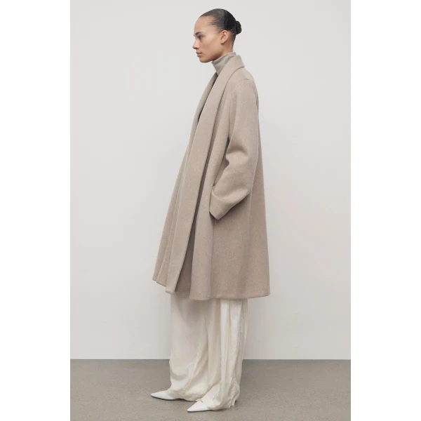 The Row Divina Coat, view 4