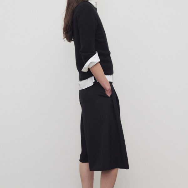 The Row Kalyan Short - Shorts - Luxury Ready-to-Wear at Coveti