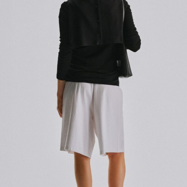 The Row Larissa Short - Shorts - Luxury Ready-to-Wear at Coveti
