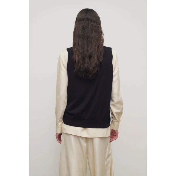 The Row Neel Vest, view 5