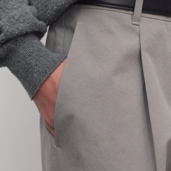 The Row Neriah Pant - Pants - Luxury Ready-to-Wear at Coveti