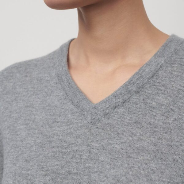 The Row Nian Sweater - Knitwear - Luxury Ready-to-Wear at Coveti