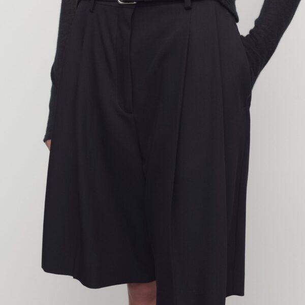 The Row Vesperis Short - Shorts - Luxury Ready-to-Wear at Coveti