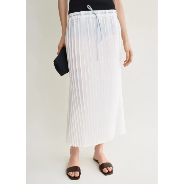 Totême Belted Pleated Skirt White - Skirts - Scandinavian Minimalist Luxury at Coveti