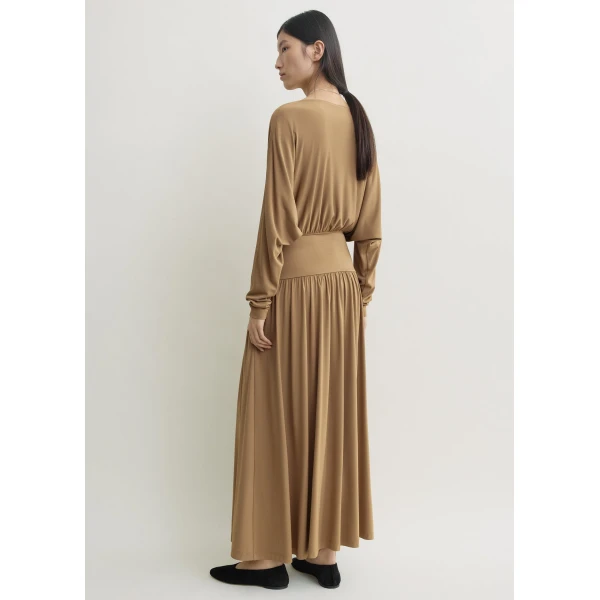 Totême Boatneck Jersey Dress Nutmeg - Dresses - Scandinavian Minimalist Luxury at Coveti