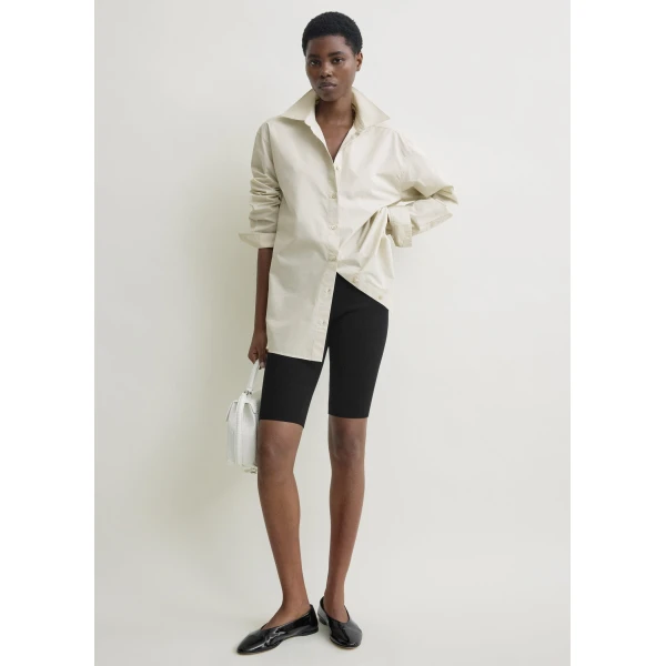 Totême Capri Knit Shorts Black - Shorts - Scandinavian Minimalist Luxury at Coveti