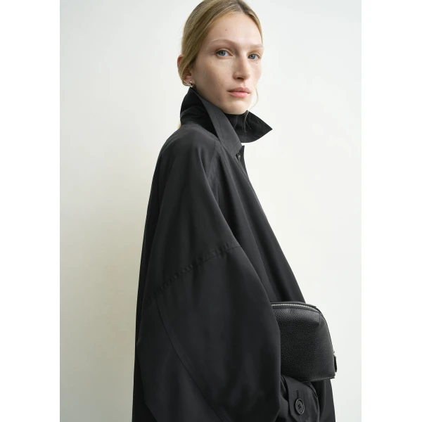 Totême Car Coat Black - Coats - Scandinavian Minimalist Luxury at Coveti
